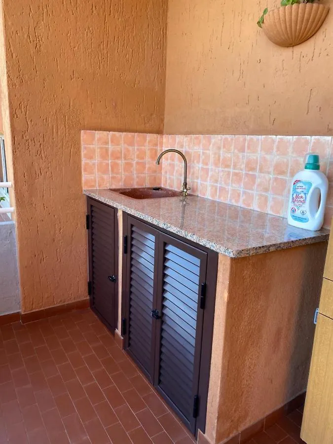Appartamento Accogliente Vista Mare Con Posto Auto Apartment